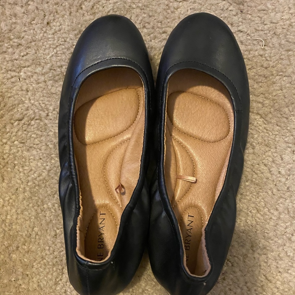 Plain Black Flats